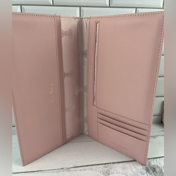 Ted Baker  Set of 3  Pieces  Travel Holder Vegan Leather  Multi Color NWOT - Picture 13 of 16